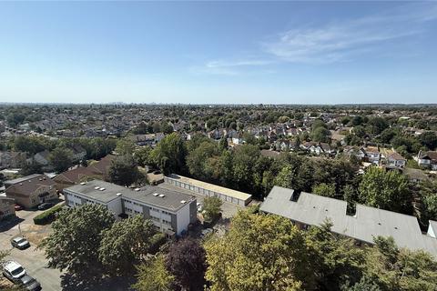 2 bedroom apartment to rent, Slewins Close, Hornchurch, Essex, RM11