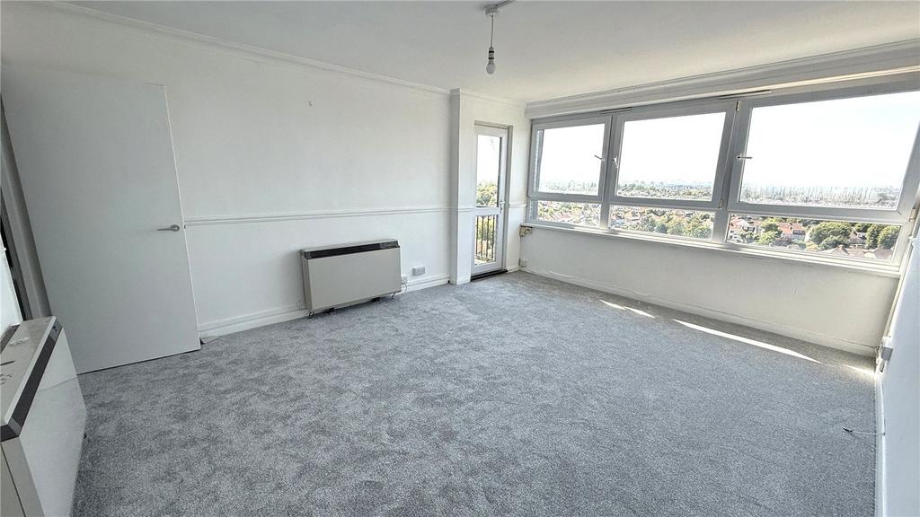 Apartment in London, Gidea Park - View 3