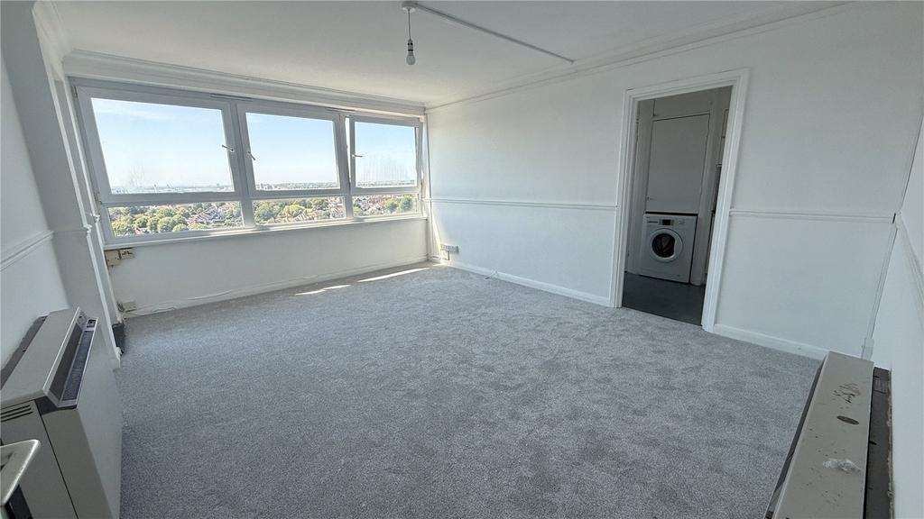 Apartment in London, Gidea Park - View 4