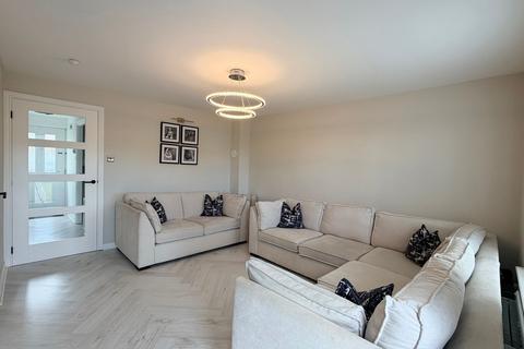 3 bedroom end of terrace house for sale, Bale Avenue, Glasgow G72