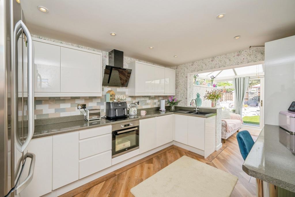 House in Tamworth, Staffordshire - View 3