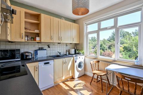 2 bedroom maisonette for sale, Alric Avenue, New Malden, KT3