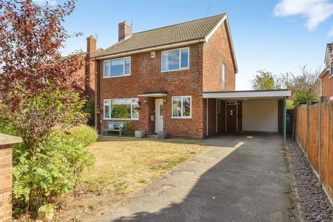 4 bedroom detached house for sale, Warren Avenue, Norwich