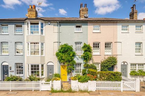 Church Road, London SW19