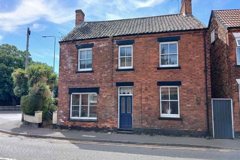 3 bedroom semi-detached house for sale, Holydyke, BARTON-UPON-HUMBER