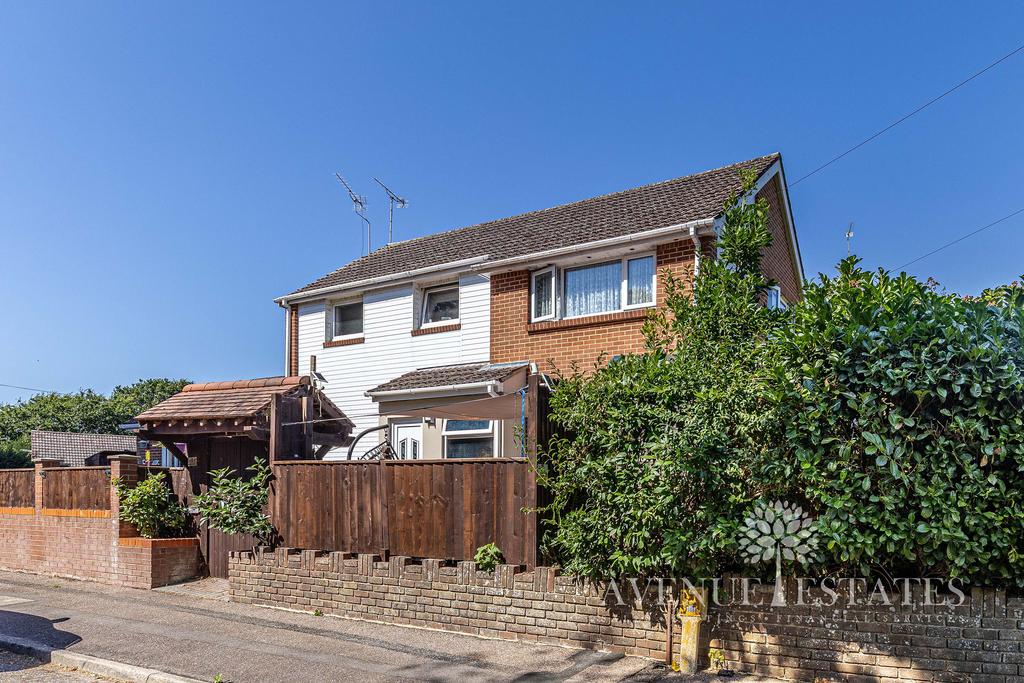 Millhams Close, Bournemouth BH10