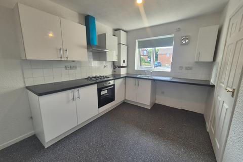 2 bedroom semi-detached house to rent, Meadow Walk, Bolton, BL4