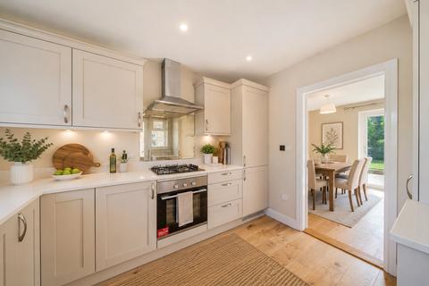 3 bedroom detached house for sale, Percy Road, Guildford, GU2