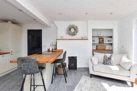 4 bedroom semi-detached house for sale, Manor Lea Road, Birchington CT7
