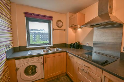 2 bedroom flat for sale, Mill Road, Gateshead NE8