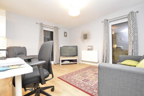 1 bedroom flat for sale, Walton Road, Manor Park, London, E12 5BF