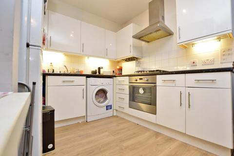 1 bedroom flat for sale, Walton Road, Manor Park, London, E12 5BF