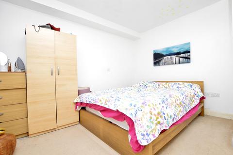 1 bedroom flat for sale, Walton Road, Manor Park, London, E12 5BF