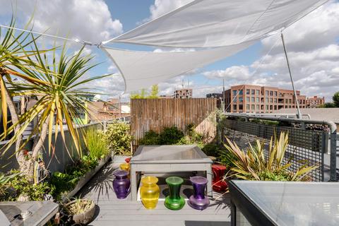 3 bedroom terraced house for sale, Grand Union Walk III, London NW1