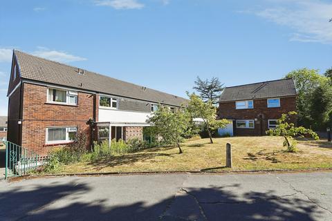 2 bedroom flat for sale, Mowbray Road, London, SE19
