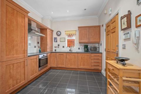 2 bedroom apartment for sale, 89 Shipston Road, Stratford-upon-Avon, Warwickshire, CV37 7LW