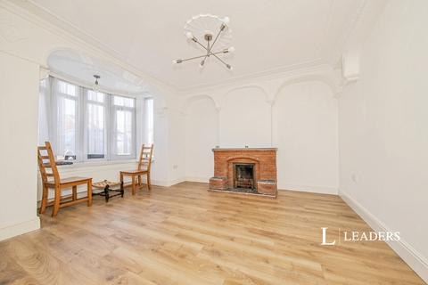 3 bedroom detached house to rent, London Road, Copford, Colchester, CO6