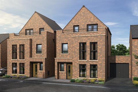 4 bedroom link detached house for sale, Urmston M41
