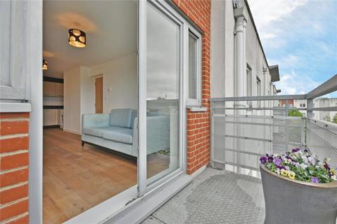 2 bedroom flat for sale, Hawker Place, Walthamstow, London, E17