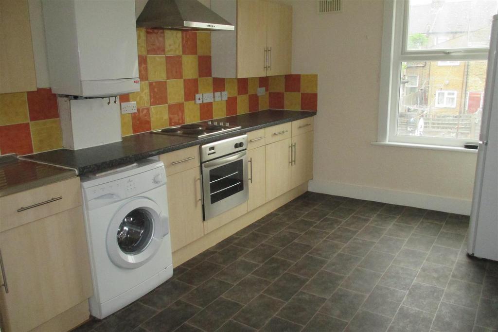 Apartment in London - View 2