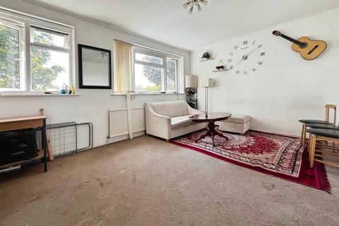 2 bedroom maisonette for sale, Leaholme Gardens, Slough, Berkshire