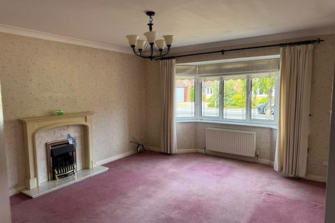 3 bedroom detached bungalow for sale, Jaywick Close, Strensall, York