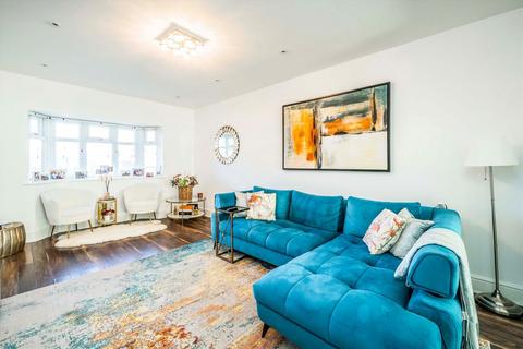 undefined, Worton Road, Isleworth TW7