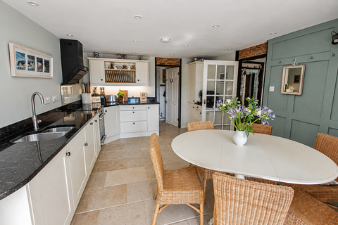 5 bedroom detached house for sale, Talaton, Exeter