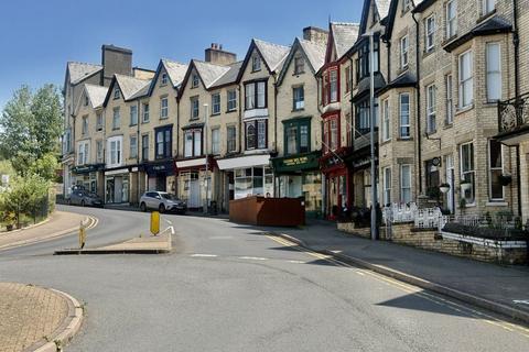 Shop for sale, Belvedere Park Crescent, Park Crescent, Llandrindod Wells, Powys, LD1 6AB