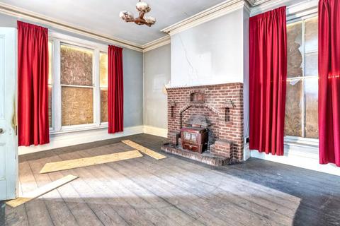 5 bedroom detached house for sale, Bod Haulog The Roe, St. Asaph, Clwyd, LL17 0LY