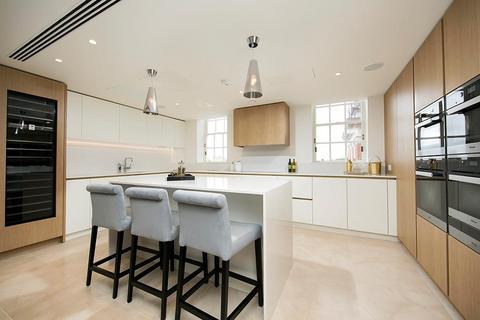 3 bedroom flat to rent, Richmond Hill, Richmond, TW10