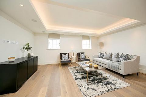 3 bedroom flat to rent, Richmond Hill, Richmond, TW10