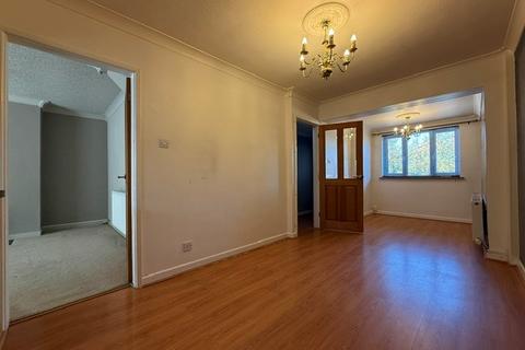 3 bedroom property to rent, Geneva Crescent, Worcester, WR7