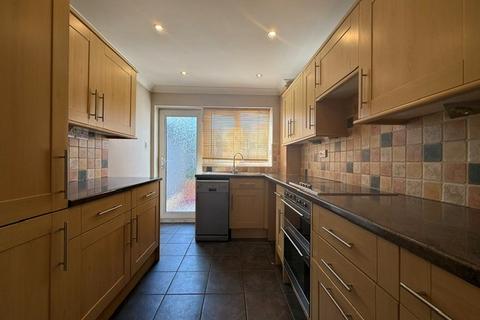 3 bedroom property to rent, Geneva Crescent, Worcester, WR7