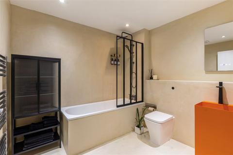 1 bedroom flat to rent, Petersham Road, Richmond, TW10