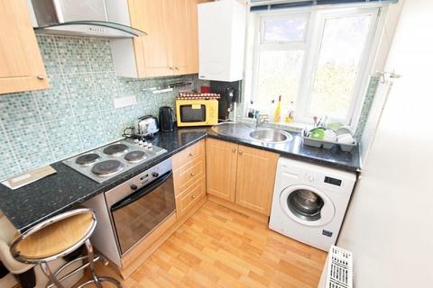 undefined, Blackhorse Lane, London E17