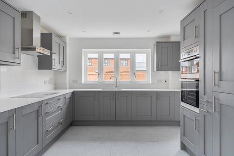 undefined, Evelyn Road, North Baddesley, Southampton, Hampshire, SO52