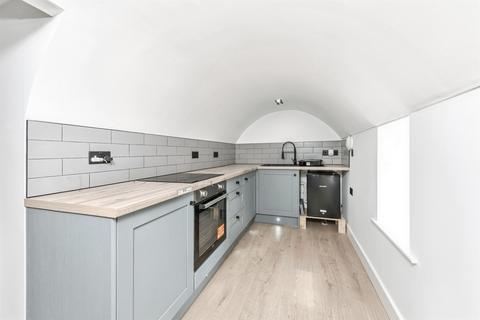 2 bedroom terraced house for sale, Thomas Street, BRIGHOUSE