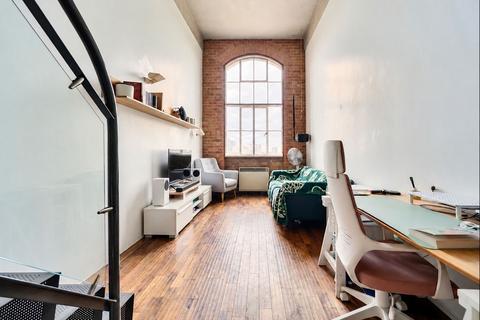 1 bedroom apartment for sale, Manhattan Building, Bow Quarter, London, E3