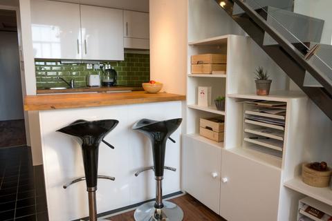 1 bedroom apartment for sale, Manhattan Building, Bow Quarter, London, E3