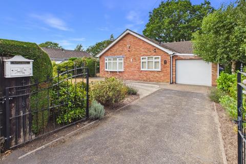 2 bedroom detached bungalow for sale, 34 Albany Road, Woodhall Spa