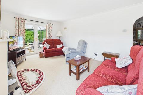 2 bedroom detached bungalow for sale, 34 Albany Road, Woodhall Spa