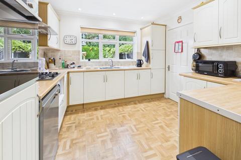 2 bedroom detached bungalow for sale, 34 Albany Road, Woodhall Spa