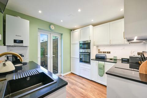 2 bedroom maisonette for sale, Burnet Grove, Epsom