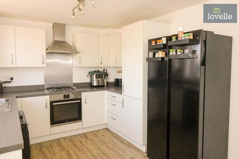 3 bedroom semi-detached house for sale, St. Helens Drive, Louth, LN11