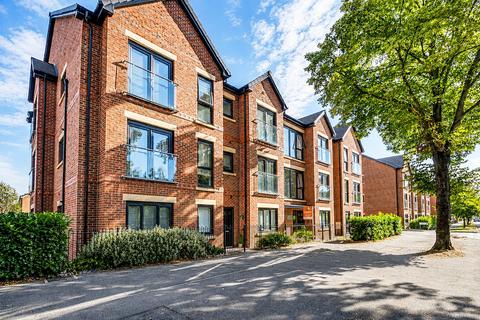 Stretford Road, Urmston, Manchester, M41