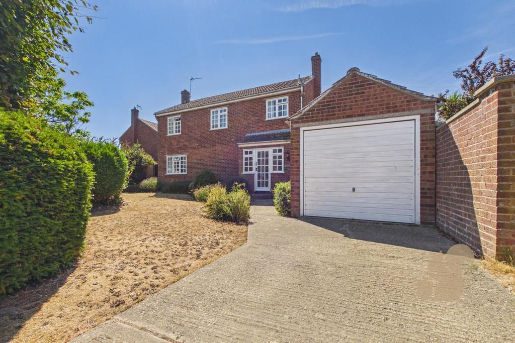 3 bedroom house for sale in Colchester on OnTheMarket 3 bedroom house for sale in Colchester on OnTheMarket