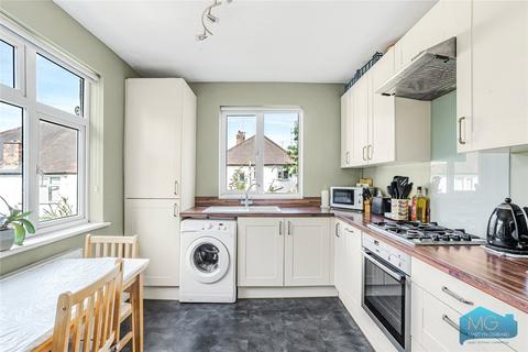 2 bedroom maisonette for sale, Eversleigh Road, Finchley, London, N3