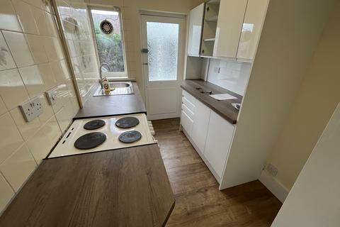 3 bedroom house to rent, Oakland Road, St. George, BRISTOL