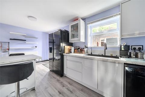 3 bedroom terraced house for sale, Edensor Avenue, Buxton, Derbyshire, SK17